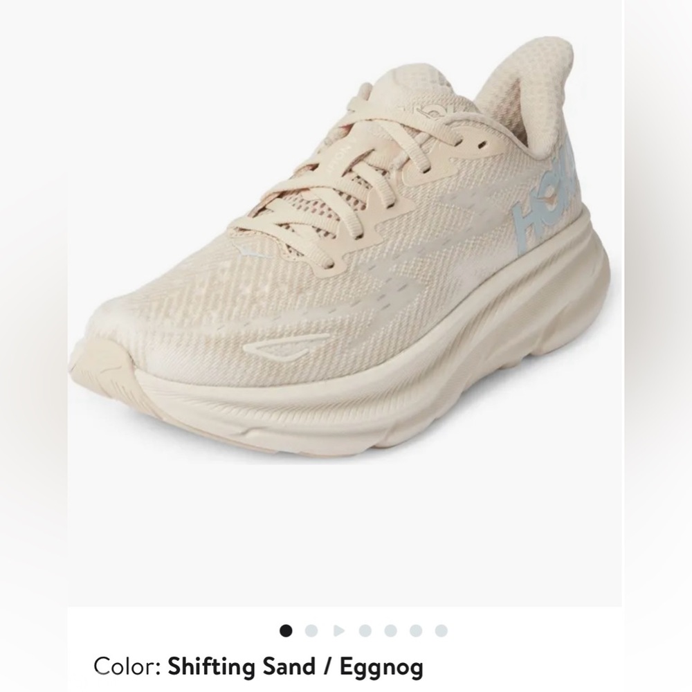 Hoka Clifton 9, shifting sand/eggnog (cream-beige color), size 7.5